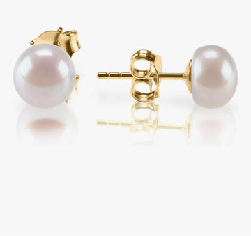 Pearl earrings
